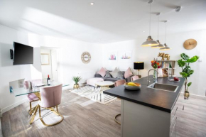Elizabeth Flat 5 - By Luxury Apartments, Cheltenham